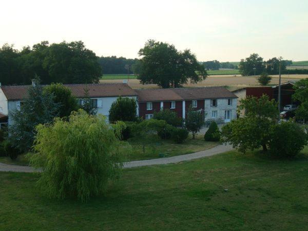 La Pommeraie Jonzac Exterior photo